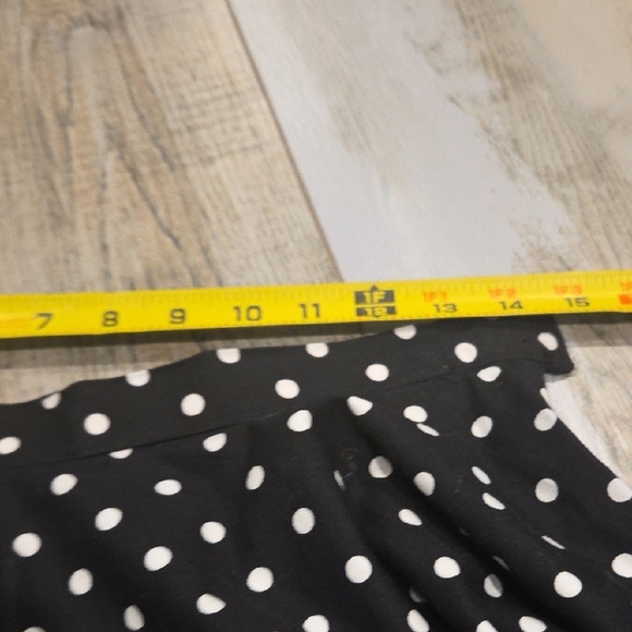 Chic Black and White Polka Dot A-Line Skirt - Picture 8 of 9
